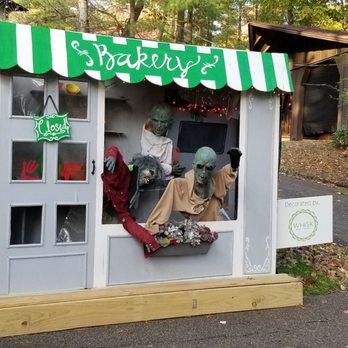 Oglebay Good Zoo - Zoos Near Me - Wheeling, West Virginia