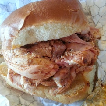 Sharko's BBQ - Off the bone chicken sandwich (before the sauce was added) large portion but bland and dry - Barbeque Near Me - Naperville, Illinois