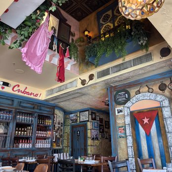 La Mulata - Cuban Near Me - Miami Beach, Florida