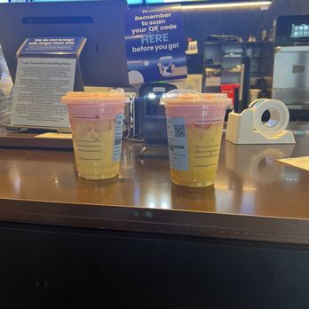 Luckin coffee - Pink Sunrise Refresher - Coffee & Tea Near Me - New York, New York Luckin coffee - Pink Sunrise Refresher - Coffee & Tea Near Me - New York, New York
