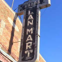 Lanmart Building