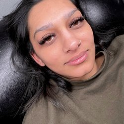 Bombshell Lashes & Brows