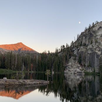 Step Into Your Journey Guiding Services - Hiking Near Me