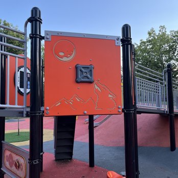 Parc Ahuntsic - Parks Near Me - Montreal, Quebec Parc Ahuntsic - Parks Near Me - Montreal, Quebec