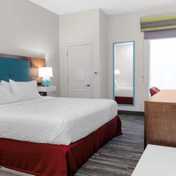 Hampton Inn Concord/Bow - Guest room amenity