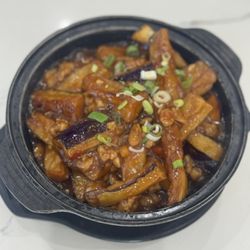 Mi Zhi Hua Chinese Cuisine - eggplant & minced pork w/ yu sheng sauce