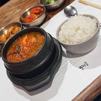 Cho Dang Gol - Spicy Kimchi Tofu & Beef Stew - Korean Near Me - New York, New York