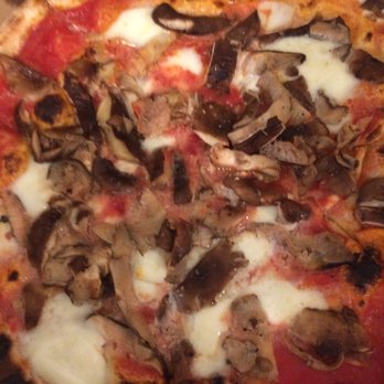 Pizza Vita - Fun guy pizza with sauce added - Pizza Near Me - Summit, New Jersey