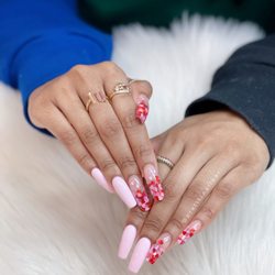 Pretiff Nail Bar