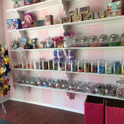 Skipperdee's Sweet Parlor