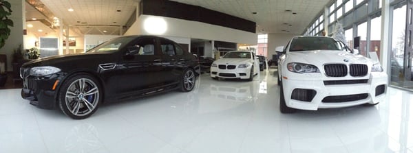 BMW MONTRÉAL CENTRE - Updated July 2025 - 17 Reviews - 4090 Rue Jean ...