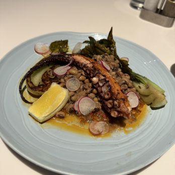 Hearth 61 - Charred Octopus - New American Near Me - Paradise Valley, Arizona