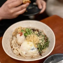 Raku - Sansai Bukkake Udon