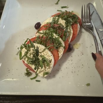 Via Piccola Trattoria - Italian Near Me - Tiburon, California