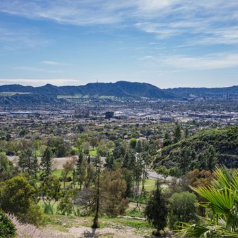 Castaway Burbank - Bars Near Me - Burbank, California