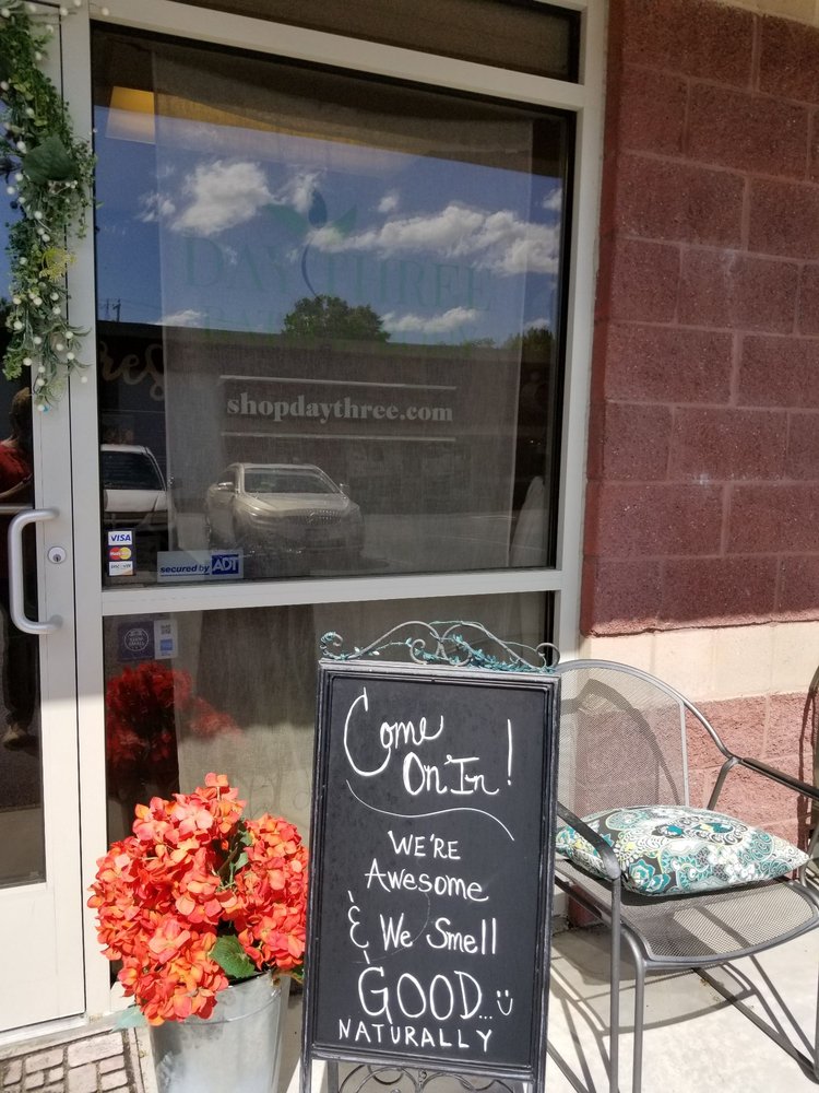 DAY THREE BATH & BODY Updated April 2024 17 Photos 8161