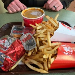 Wendy's - Hot fresh and yummy food!!