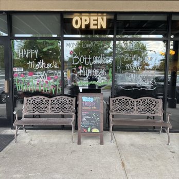 Cantina Madre - Restaurant front - Mexican Near Me - Braselton, Georgia Cantina Madre - Restaurant front - Mexican Near Me - Braselton, Georgia
