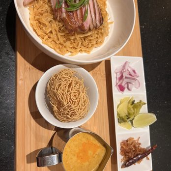 Kapow Thai Eatery - Duck khao soi - Thai Near Me - Union City, California