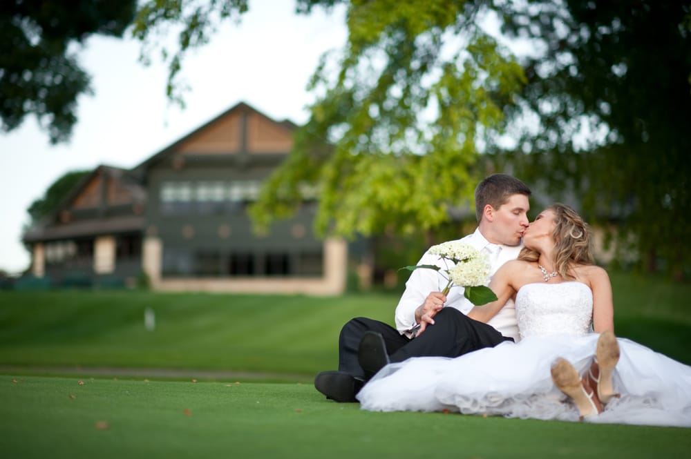 Mendakota Country Club - wedding in Saint Paul, MN