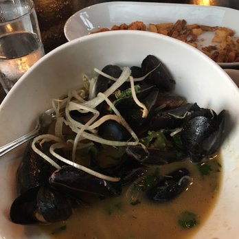 Chick's Philly - Pho Mussels. DELICIOUS!!! - Pizza Near Me - Philadelphia, Pennsylvania