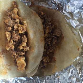 Taqueria Mi Tierra - Chorizo and egg tacos - Mexican Near Me - Houston, Texas