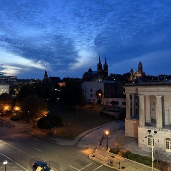 Hightales Rooftop Bar - Lounges Near Me - Macon, Georgia