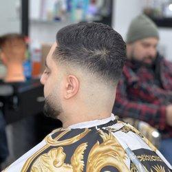 100 Stars Barber Shop & Hair Salon