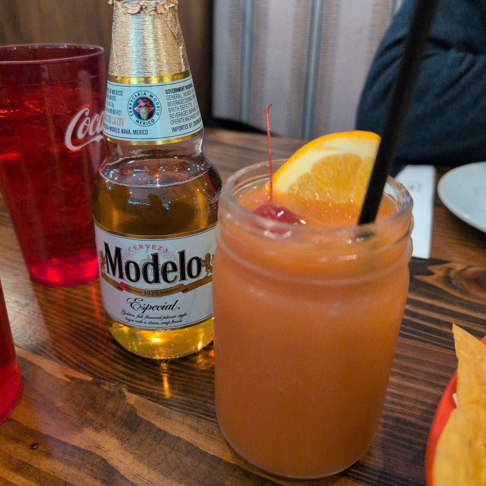 Cantina - The rum punch is very good! - Wine Bars Near Me - Yonkers, New York