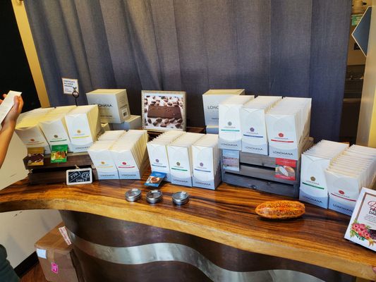 Lonohana Chocolate Tasting Bar by null