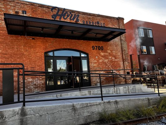Slow & Low Smokehouse by null