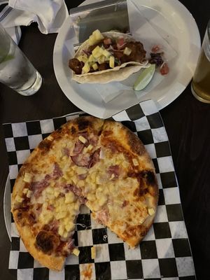 Palisades Eatery by null