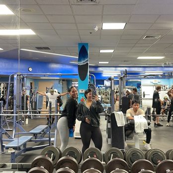 Maui Powerhouse Gym - Trainers Near Me - Kihei, Hawaii Maui Powerhouse Gym - Trainers Near Me - Kihei, Hawaii