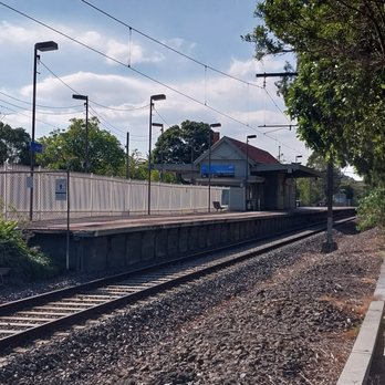 Hartwell railway station - Train Stations Near Me