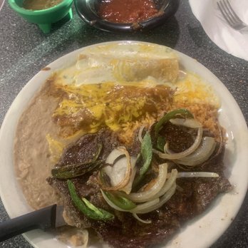 Chilito's Pepper Cafe - Steak and enchiladas - Cafes Near Me - Wolfforth, Texas Chilito's Pepper Cafe - Steak and enchiladas - Cafes Near Me - Wolfforth, Texas