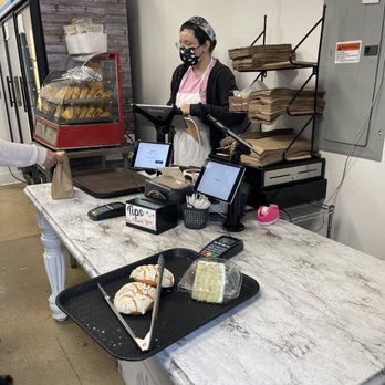 LA CONCHA BAKERY - 318 Photos & 218 Reviews - 334 E St, Chula Vista