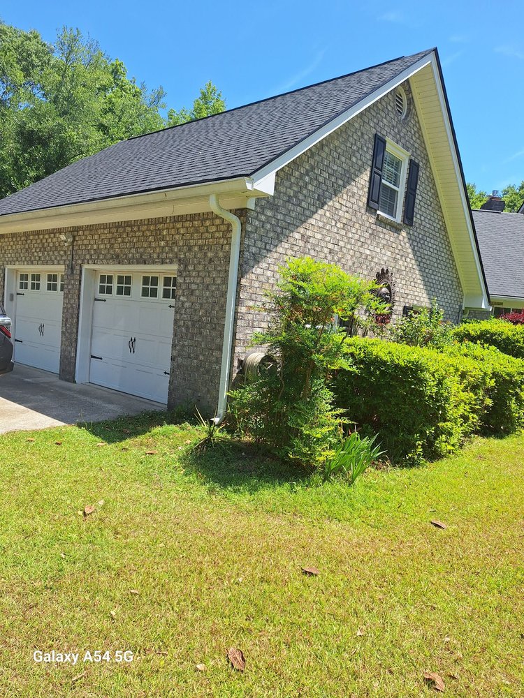 Slide of 5 Stars Roofing