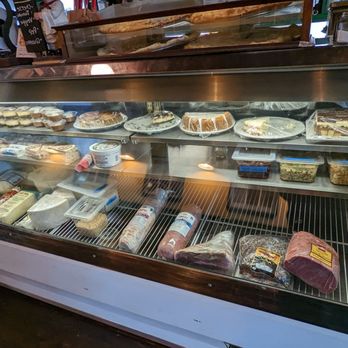 World Foods - Delis Near Me - Cookeville, Tennessee