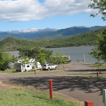 Emigrant Lake RV Park - View of other sites - RV Parks Near Me - Ashland, Oregon
