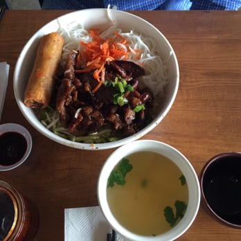 Pho 1 - Vermicelli with egg roll and pork - Vietnamese Near Me - Vallejo, California Pho 1 - Vermicelli with egg roll and pork - Vietnamese Near Me - Vallejo, California
