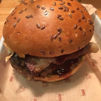 Bareburger - Upper East Side - Brioche bun - Burgers Near Me - New York, New York