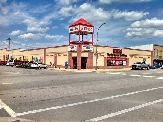REEDS FAMILY OUTDOOR OUTFITTERS - Updated June 2026 - 38556 US Hwy 169