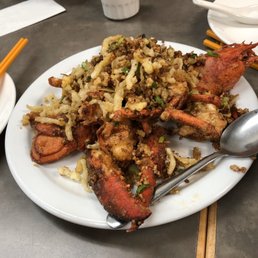 Stir-fried Lobster with Ginger & Green Onion