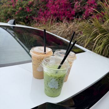 MoonGoat Coffee Roasters - Churro lattes and matcha latte - Coffee & Tea Near Me - Laguna Beach, California MoonGoat Coffee Roasters - Churro lattes and matcha latte - Coffee & Tea Near Me - Laguna Beach, California