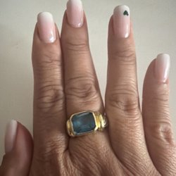 Isse Salon - French gel ombré