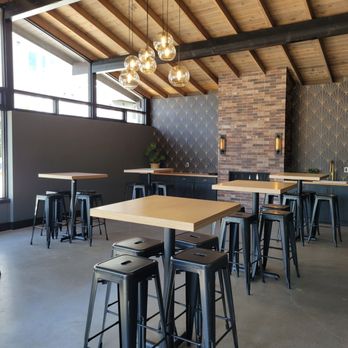 Breakside Brewery - Beaverton - Interior - Breweries Near Me - Beaverton, Oregon Breakside Brewery - Beaverton - Interior - Breweries Near Me - Beaverton, Oregon