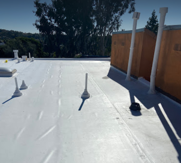 Slide of M&D Roofing Service