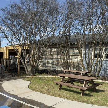 Brick & Bones Backyard - Outside view - Chicken Shop Near Me - Rowlett, Texas