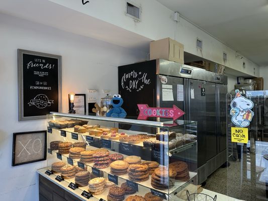 Cindy Lou's Cookies by null