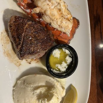 LongHorn Steakhouse - 6oz. Flo's Filet with 4oz. Lobster Tail - Steakhouses Near Me - North Canton, Ohio